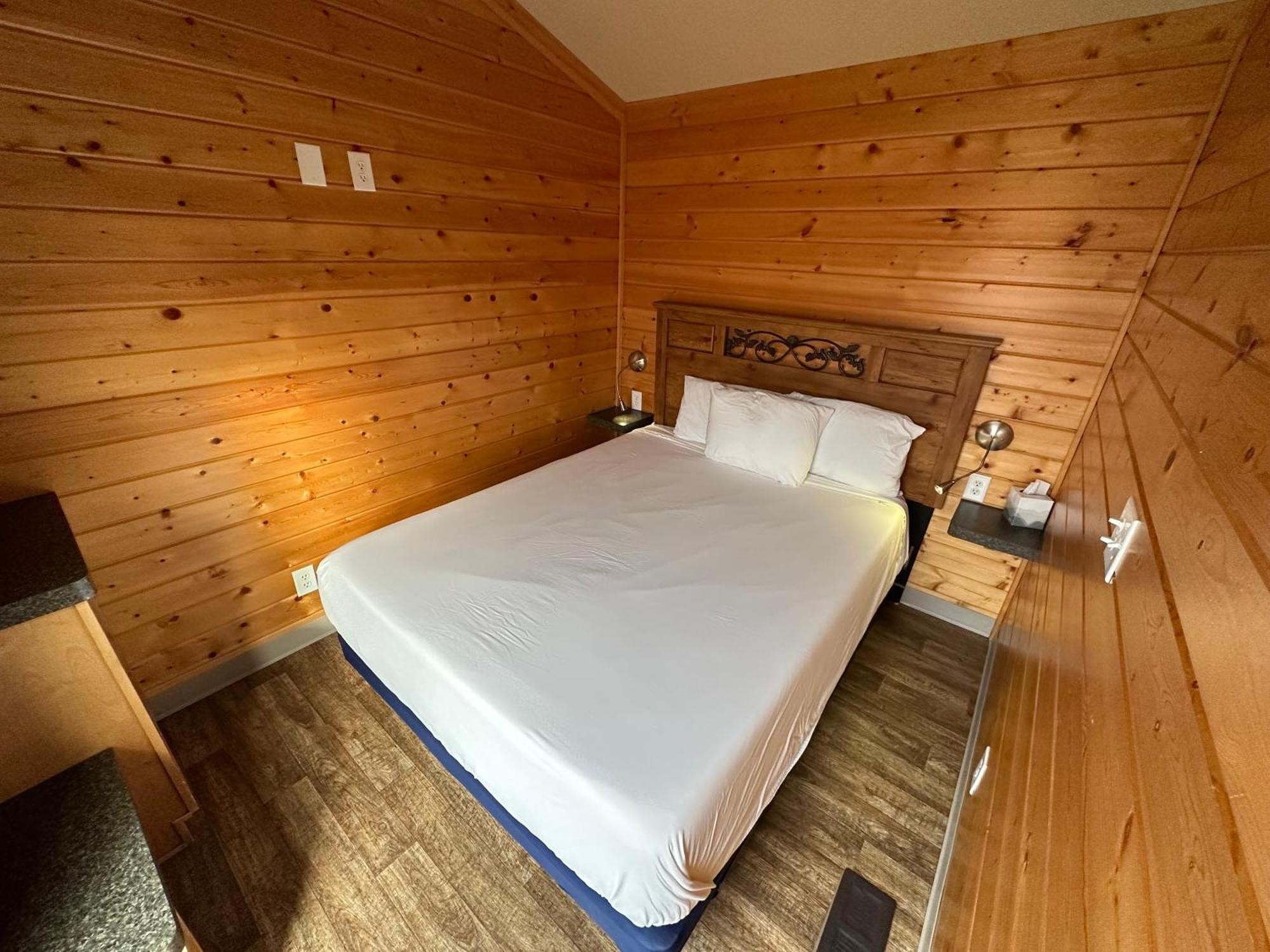 Westport Inn Cabins Екстериор снимка