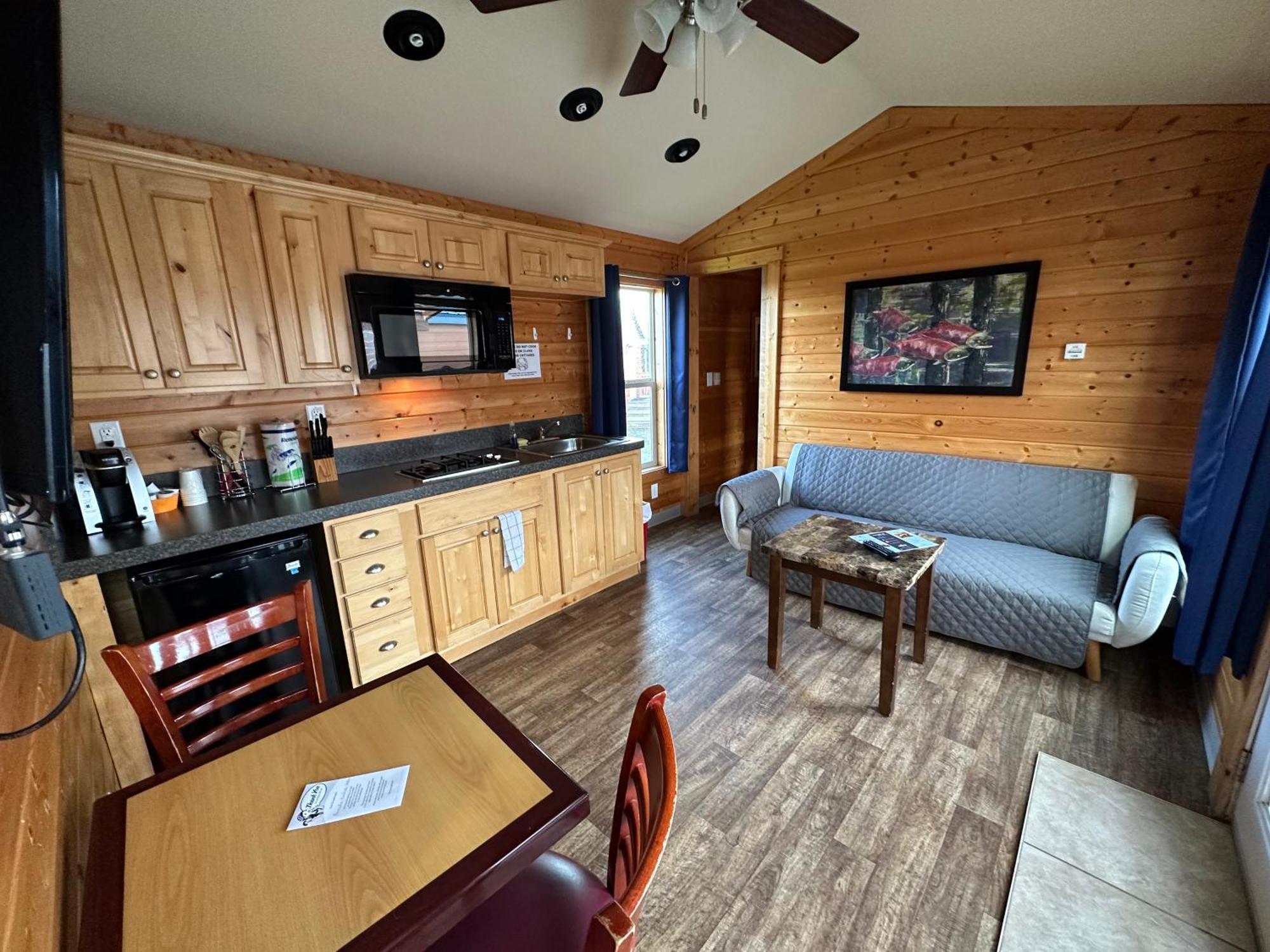 Westport Inn Cabins Екстериор снимка