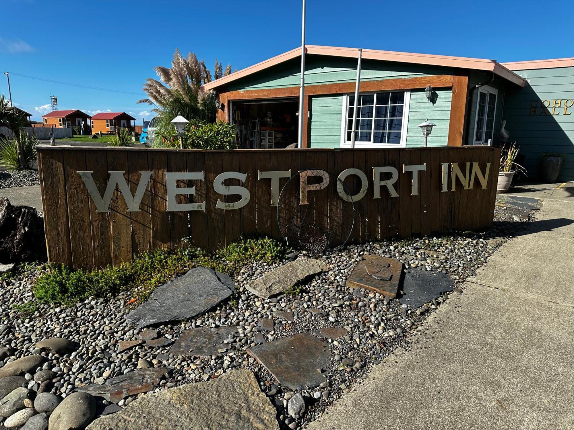 Westport Inn Cabins Екстериор снимка